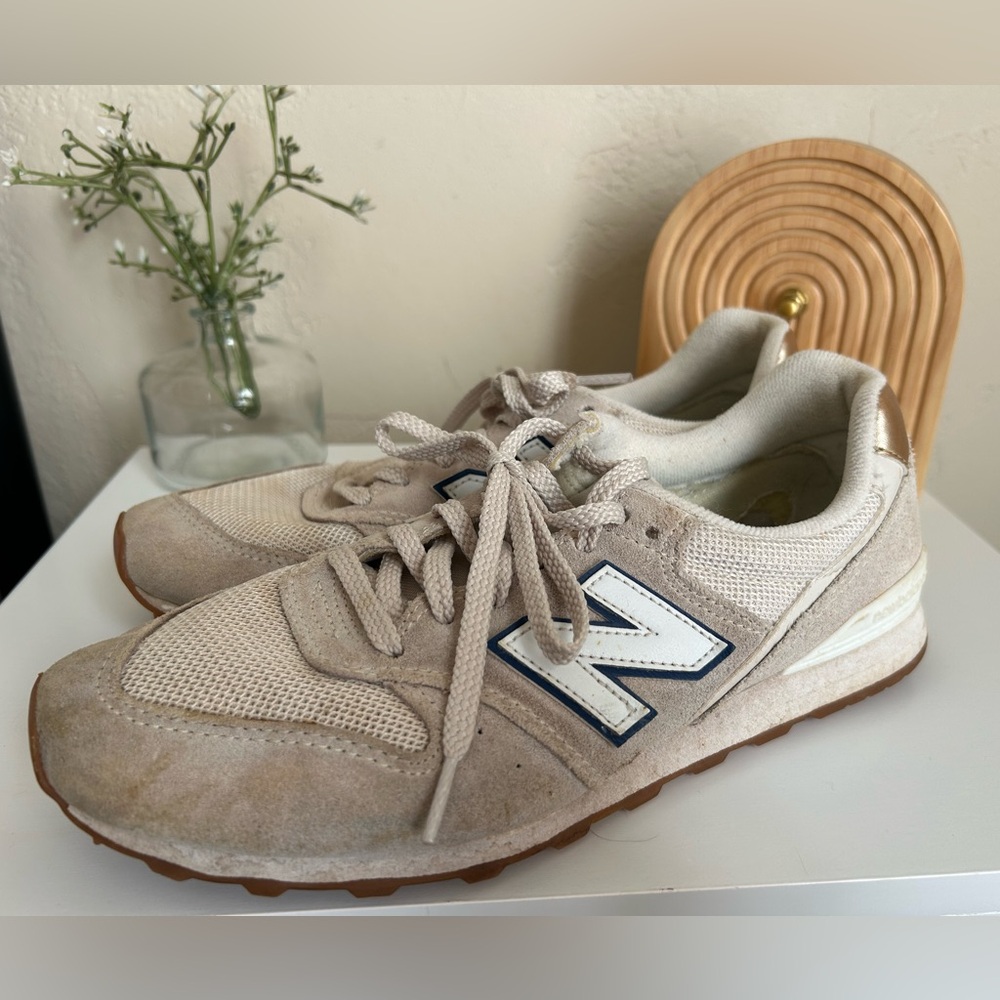 New Balance 996 Sneakers